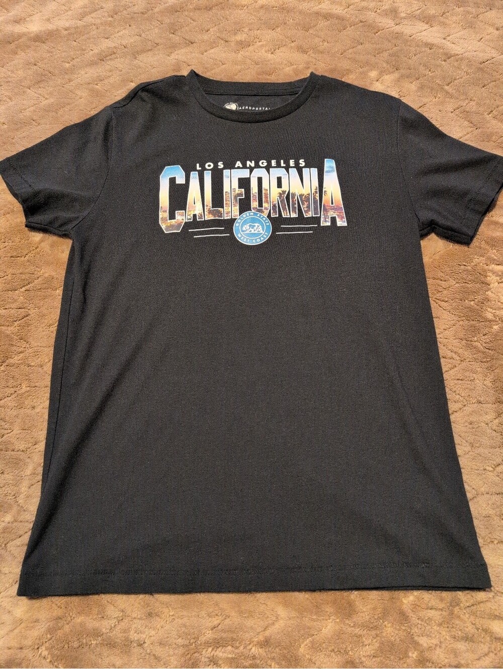 Aeropostale Los Angeles California Graphic T-Shirt Size Small Black